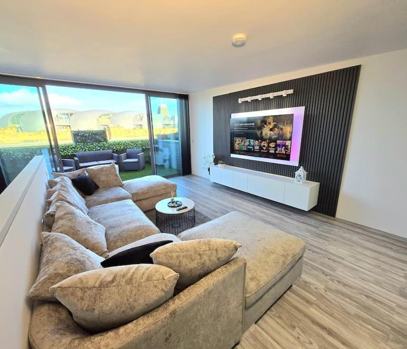 Ferienwohnung Modern Duplex Penthouse Panoramic Views & Parking Bradford  Exterior foto